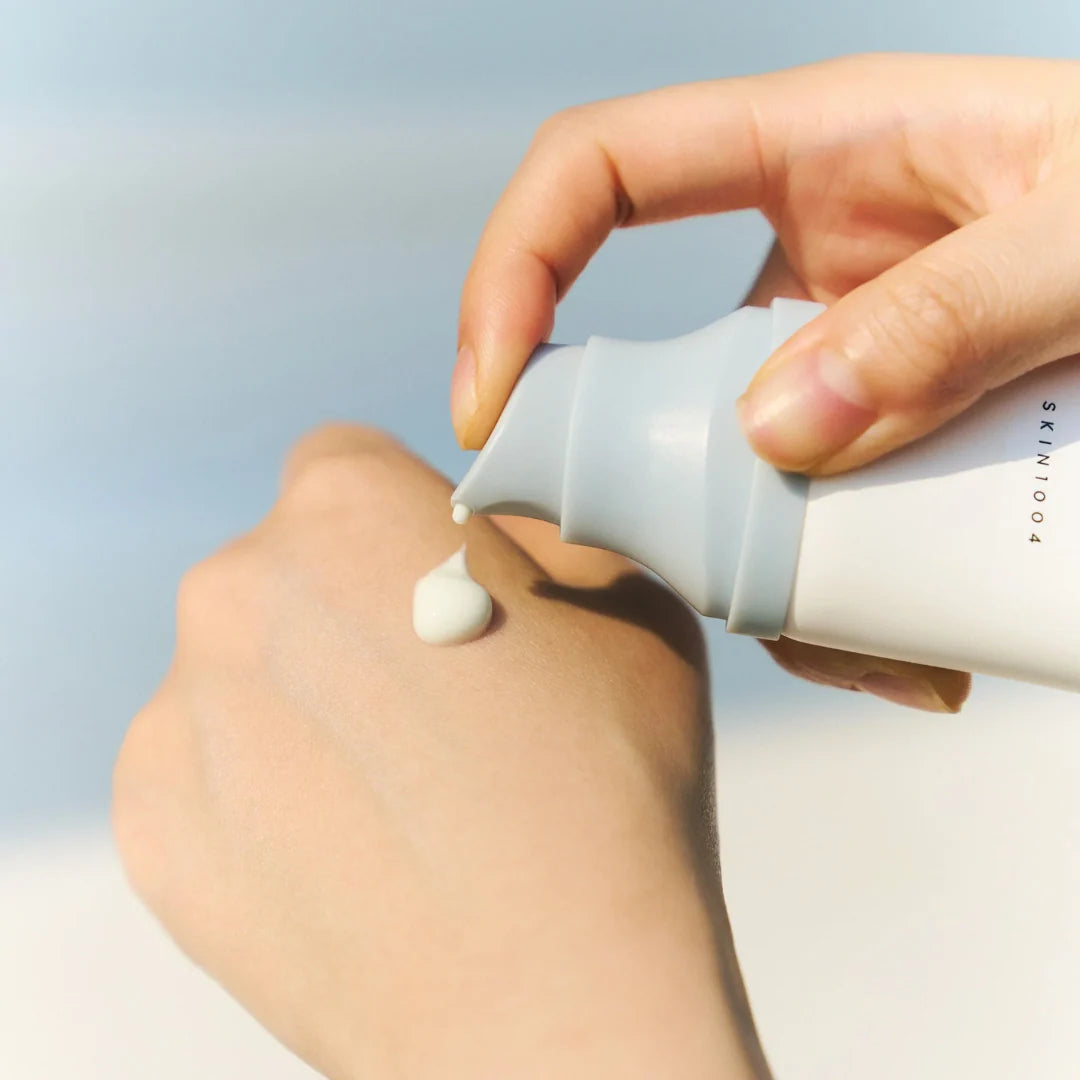 Hyalu-Cica Water-Fit Sun Serum SPF50+ PA++++ - Protector Solar - Skin 1004 50ml