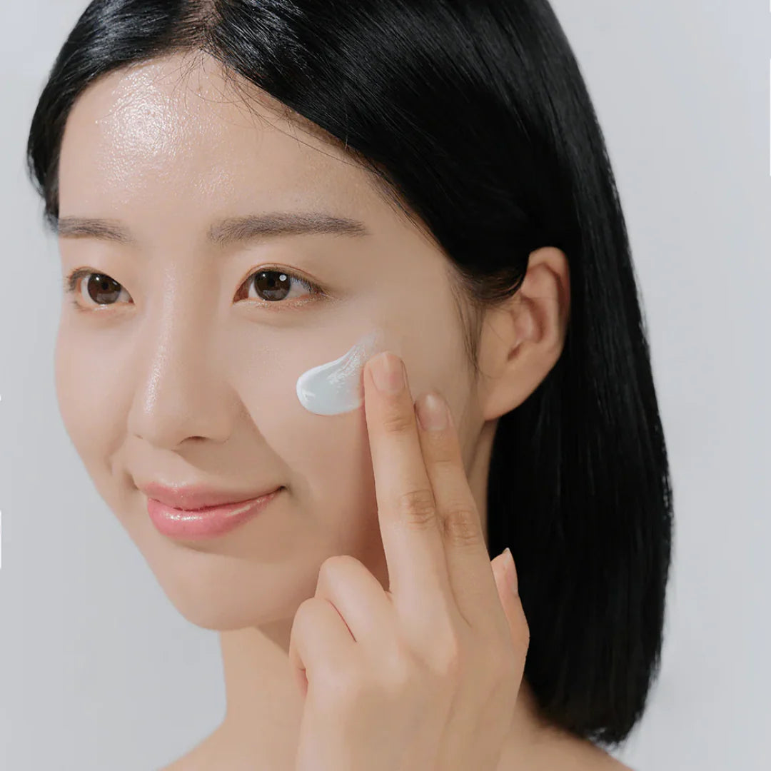 Hyalu-Cica Water-Fit Sun Serum SPF50+ PA++++ - Protector Solar - Skin 1004 50ml